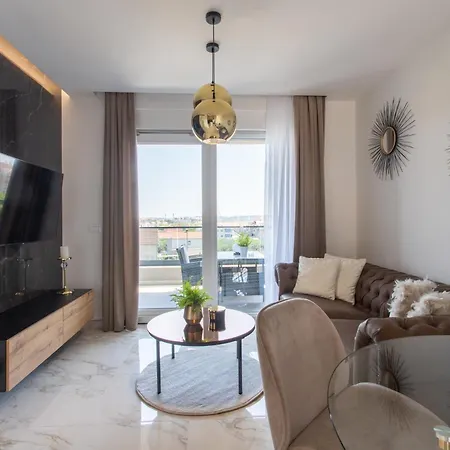 Taratta Трогир